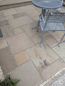 Patio re-grouting with resin bond